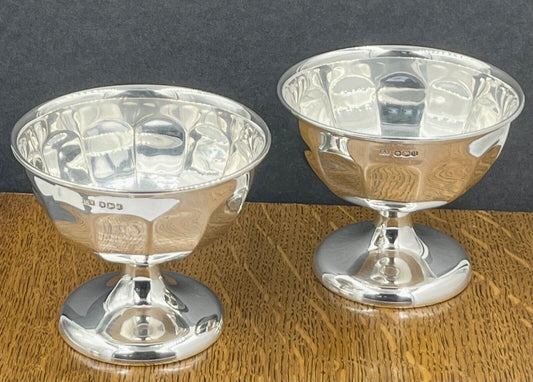 A good quality pair of heavy silver ice cream - sundae dishes Sheffield 1936
