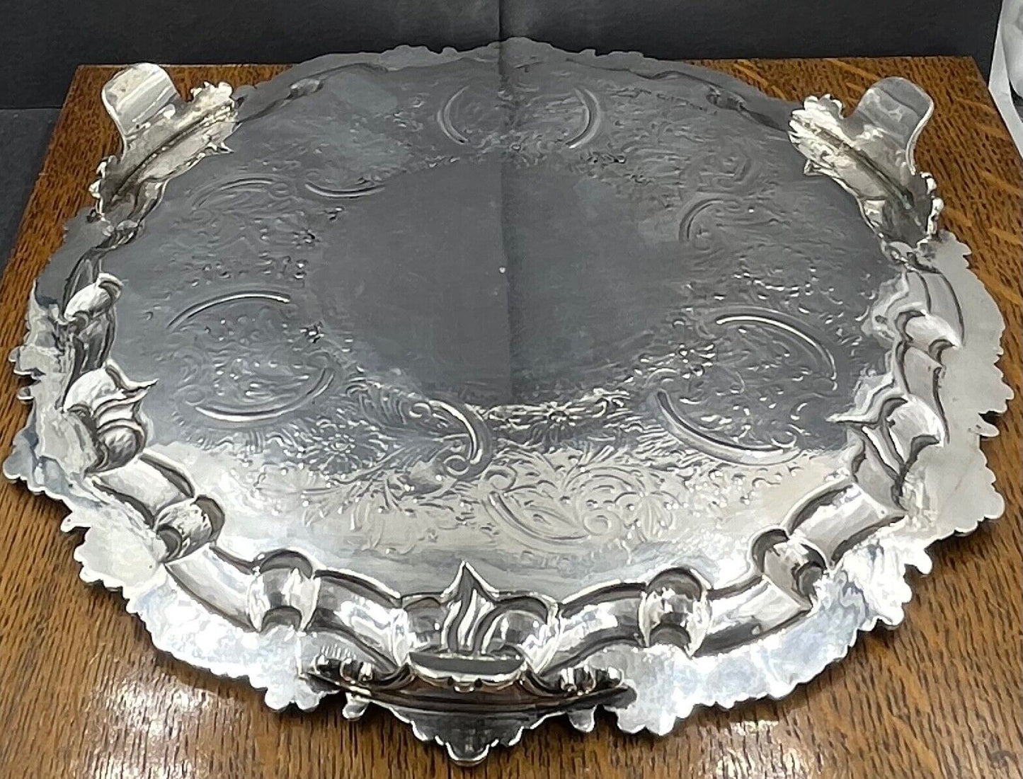 A good quality antique silver salver with presentation inscription London 1807