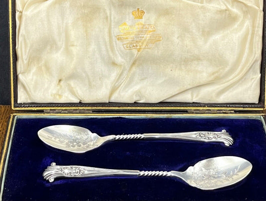 A good quality pair of sterling silver jam - preserve spoons Sheffield 1900